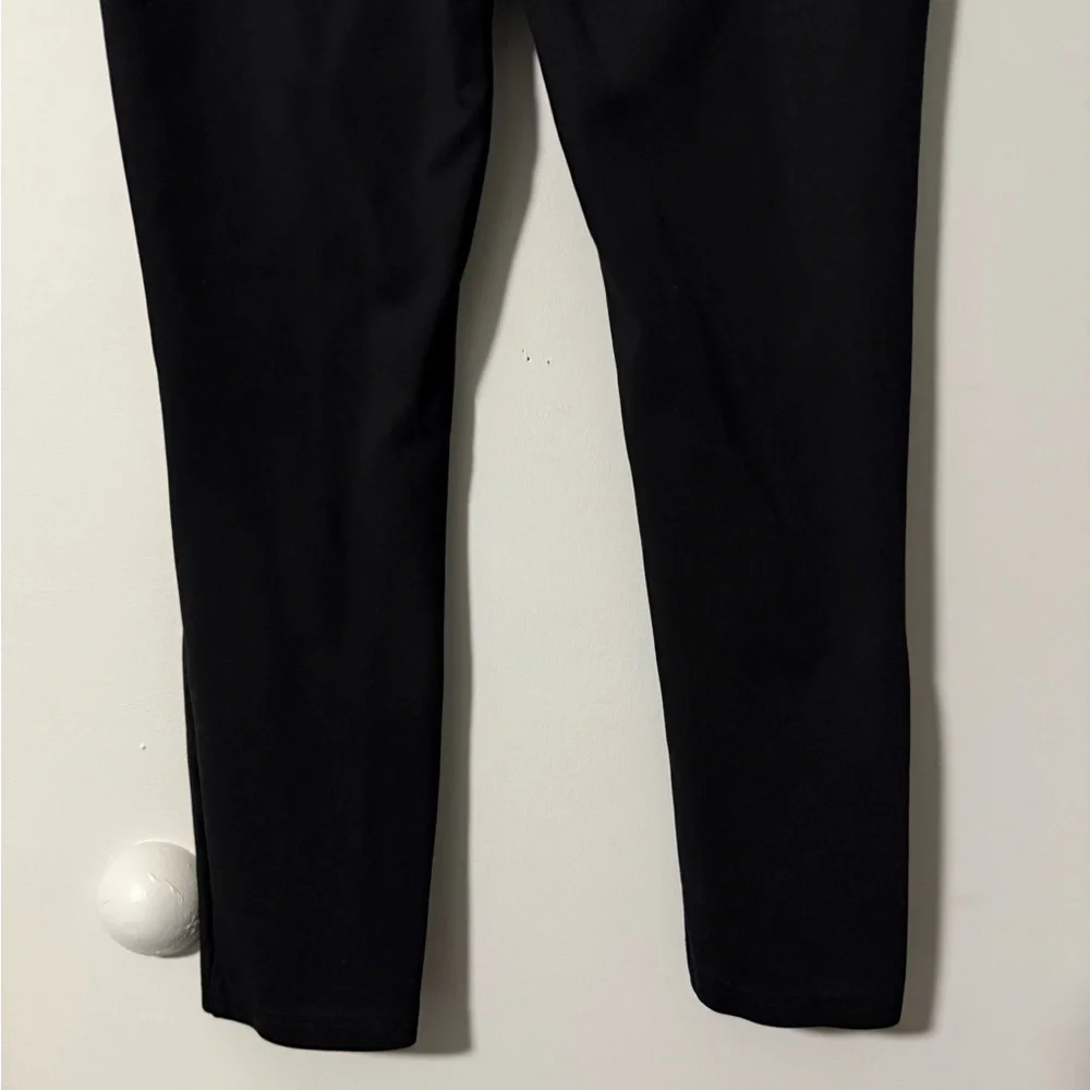 Kendall & Kylie Black Highwaisted Leggings - Picture 5 of 5